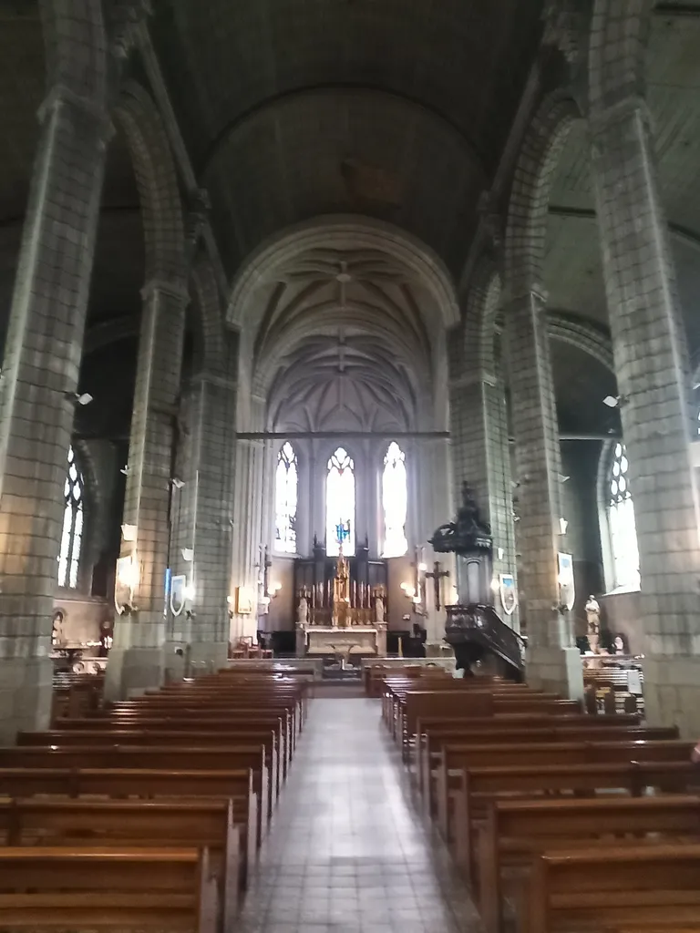 Église Sainte-Croix de Nantes